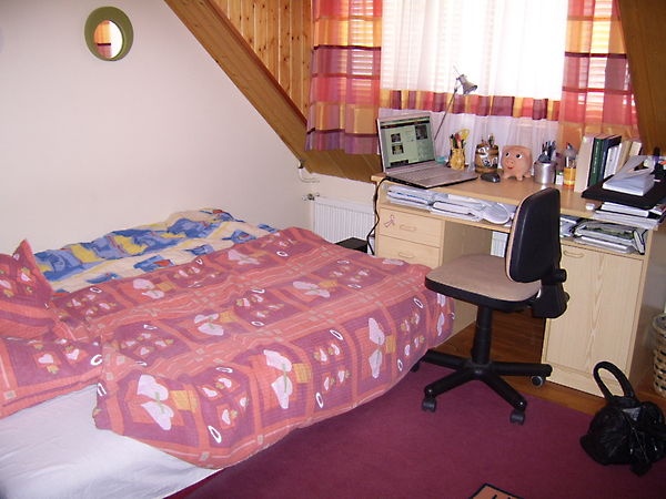 //pic01.ingatlannet.hu/ingatlan/2012/3/12/1508846-21.jpg
