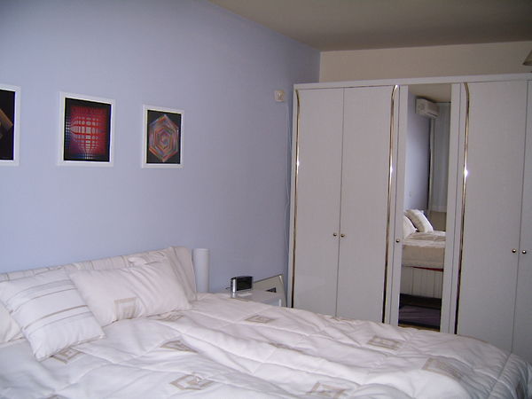 //pic01.ingatlannet.hu/ingatlan/2012/3/12/1508846-27.jpg