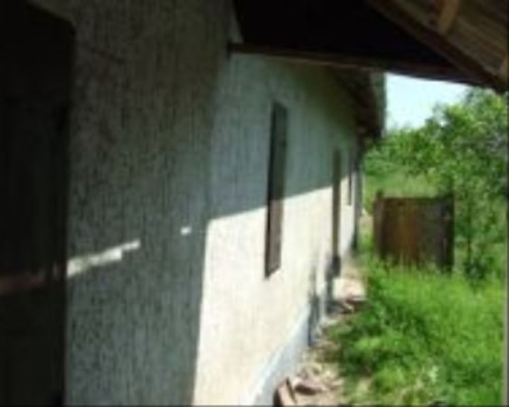 //pic01.ingatlannet.hu/ingatlan/2013/7/24/2427230-5.jpg