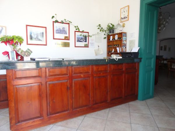 //pic01.ingatlannet.hu/ingatlan/2013/7/9/2405748-7.jpg