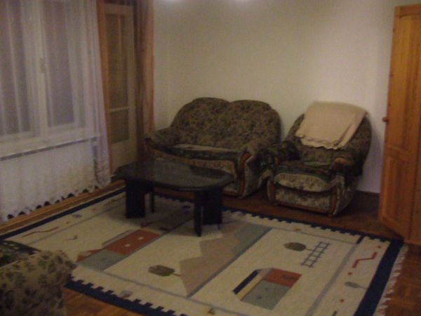 //pic01.ingatlannet.hu/ingatlan/2015/10/28/3487289-9.jpg