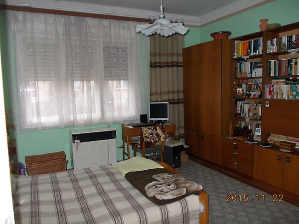 Eladó ház Hőgyész 11. kép
