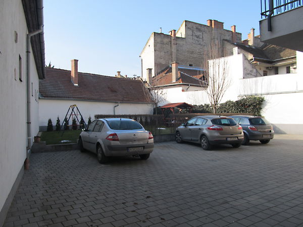 Kiadó lakás Kecskemét, Belváros 8. kép