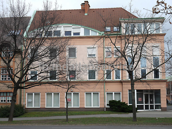 Eladó iroda Debrecen, Belváros 1. kép