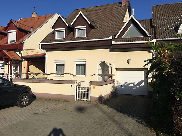 Eladó ház Nyírbátor, Központ 1. kép