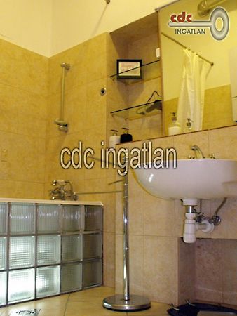 //pic01.ingatlannet.hu/ingatlan/2017/12/15/4746063-9.jpg