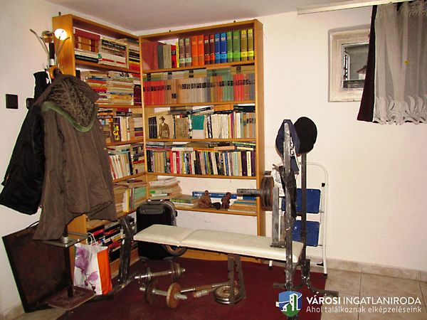 //pic01.ingatlannet.hu/ingatlan/2017/12/15/4746250-15.jpg