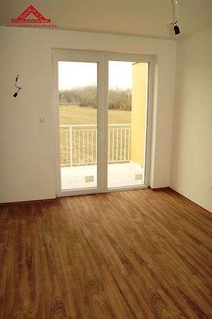 Eladó lakás Győr, Pinnyéd 2. kép