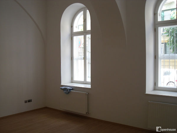 //pic01.ingatlannet.hu/ingatlan/2017/3/1/4318225-3.jpg