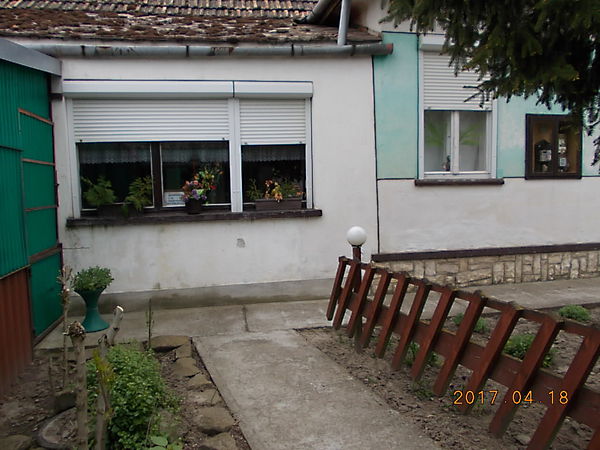 Eladó ház Felsőnyék 3. kép