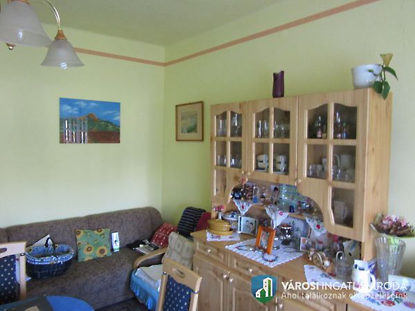 Eladó ház Mesteri 14. kép