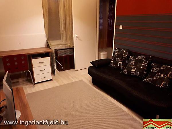 Kiadó lakás Szeged, Belváros 2. kép