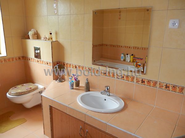 Eladó ház Kaposvár, Tisztviselőtelep 12. kép