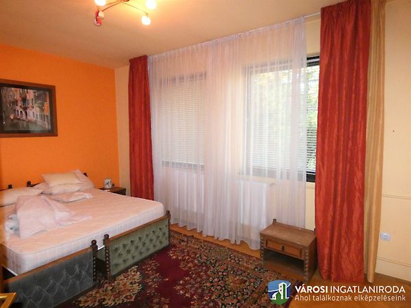 Eladó ház Szeged, Móraváros 12. kép