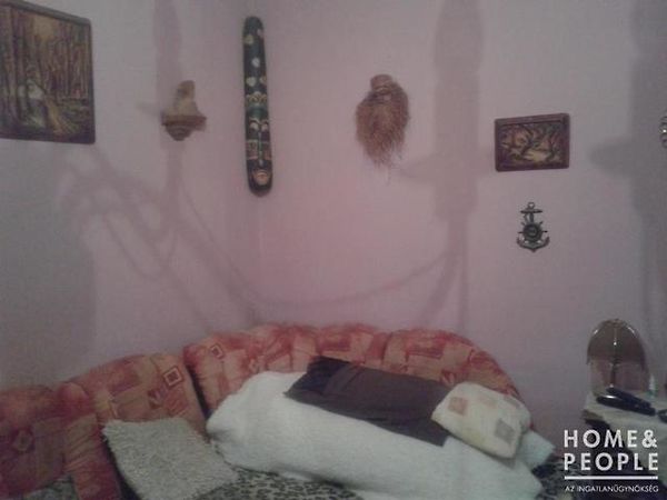 //pic01.ingatlannet.hu/ingatlan/2018/10/30/5118466-2.jpg
