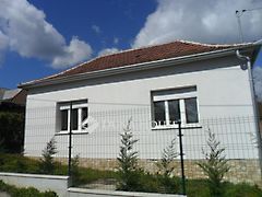 Eladó ház Pécs 4. kép