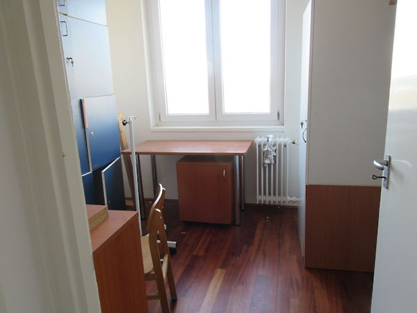 Eladó lakás Debrecen, Belváros 4. kép