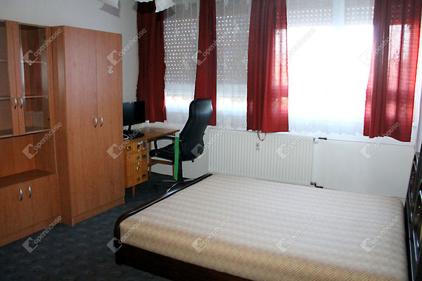 Eladó lakás Szombathely 5. kép