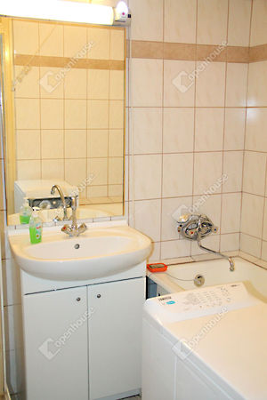 Eladó lakás Szombathely 7. kép