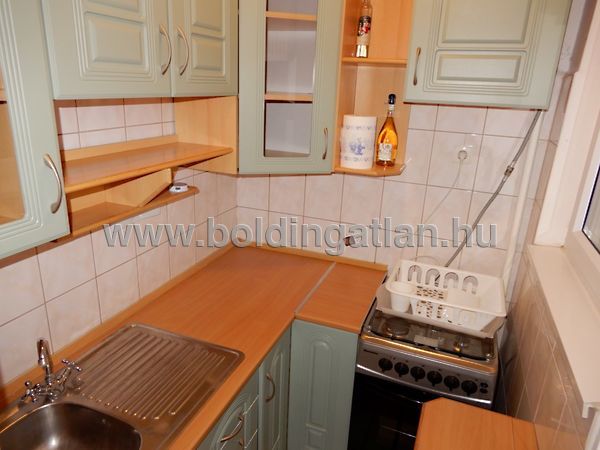 Kiadó lakás Kaposvár, Belváros 8. kép
