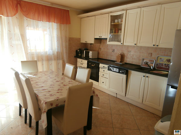 Eladó ház Szombathely, Szőlős 2. kép