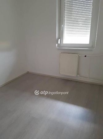//pic01.ingatlannet.hu/ingatlan/2018/11/28/5147369-20.jpg