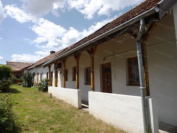 Eladó ház Nagycsepely 2. kép