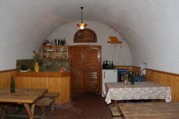 Eladó ház Vonyarcvashegy 17. kép