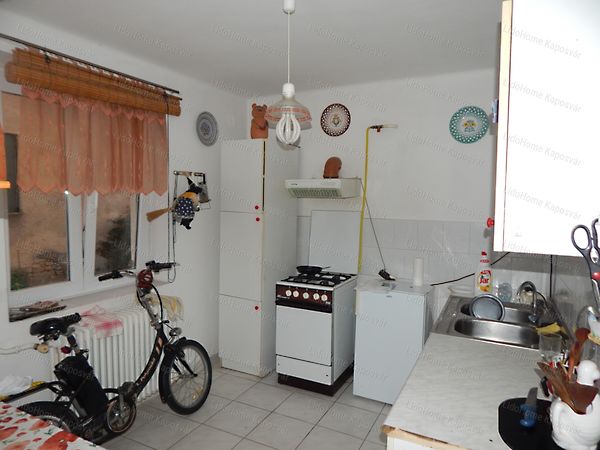 Eladó ház Kaposvár, Észak-Nyugati városrész 19. kép