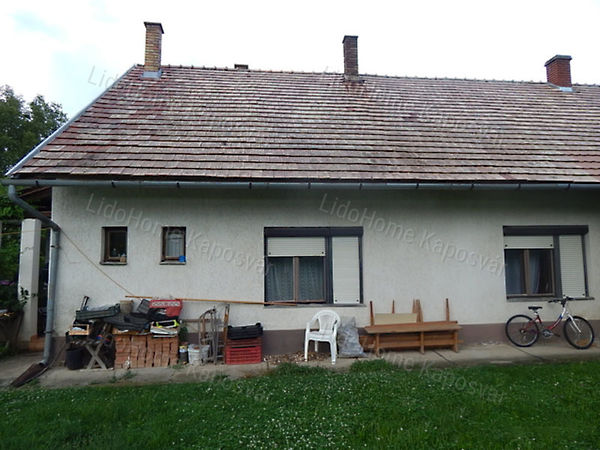 Eladó ház Zselickisfalud 1. kép