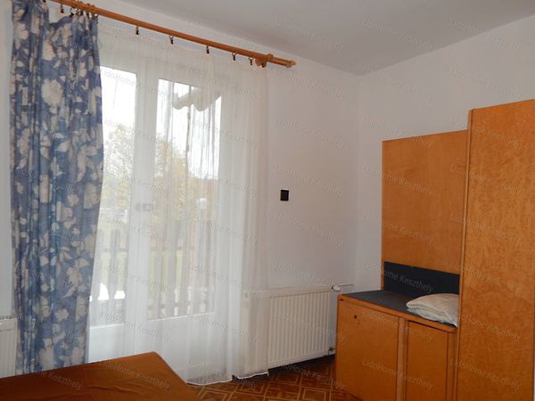 Eladó ház Gyenesdiás 18. kép