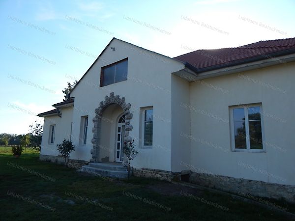 Eladó ház Polgárdi 21. kép
