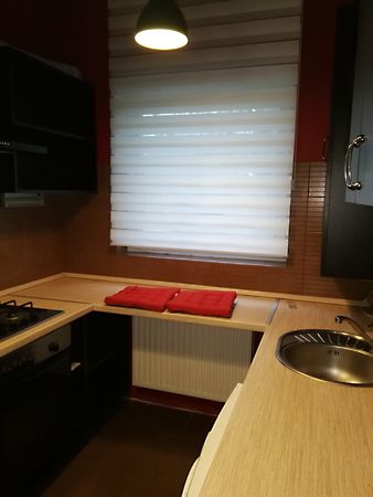 //pic01.ingatlannet.hu/ingatlan/2018/12/17/5166801-11.jpg