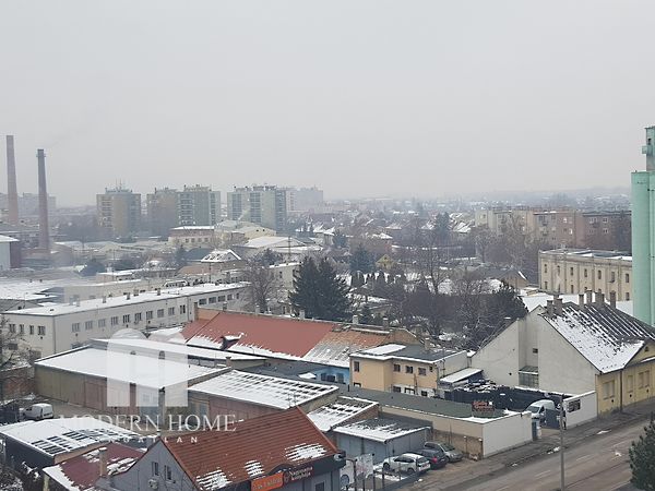 //pic01.ingatlannet.hu/ingatlan/2018/12/17/5166814-18.jpg