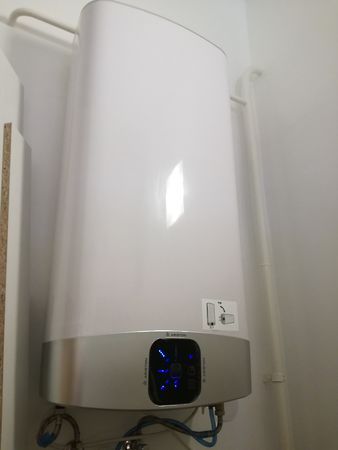 //pic01.ingatlannet.hu/ingatlan/2018/12/17/5166823-7.jpg