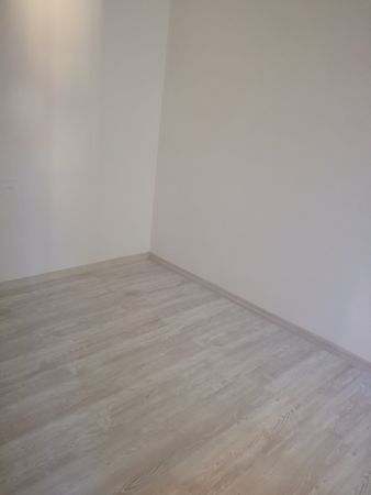 //pic01.ingatlannet.hu/ingatlan/2018/12/17/5166823-8.jpg