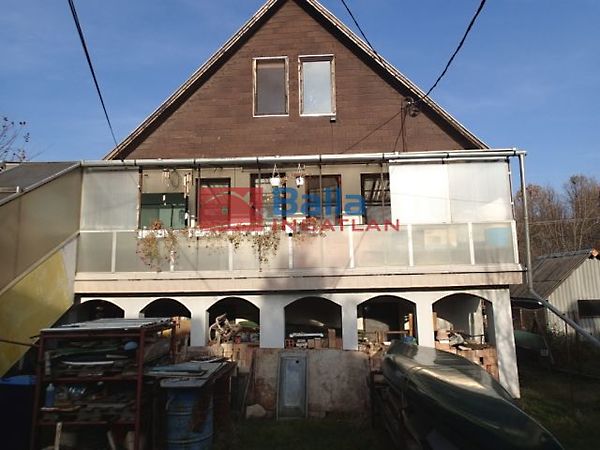 //pic01.ingatlannet.hu/ingatlan/2018/12/24/5171426-2.jpg