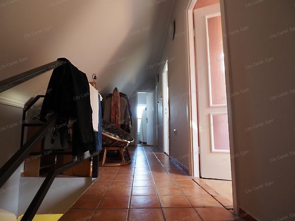 Eladó lakás Eger, Belváros 10. kép
