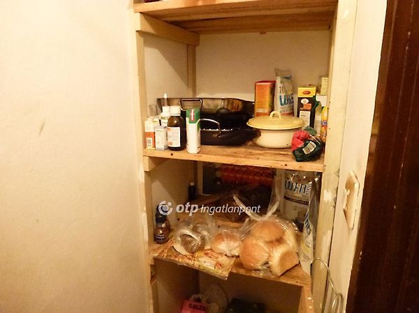 //pic01.ingatlannet.hu/ingatlan/2018/12/5/5156157-15.jpg
