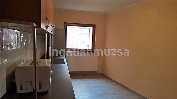 Eladó ház Kecskemét, Belváros 11. kép