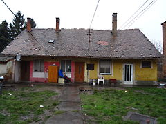 Eladó lakás Kaposvár 2. kép
