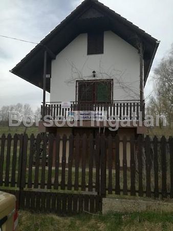 Eladó nyaraló Tiszalúc 1. kép