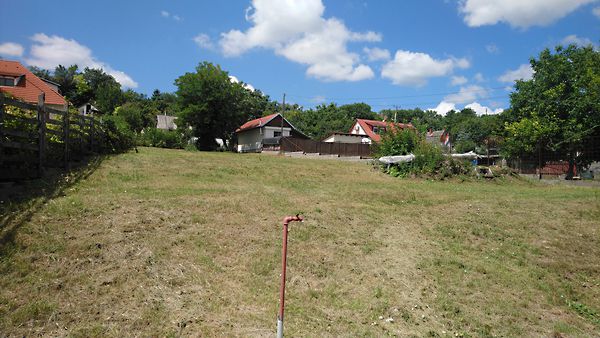 //pic01.ingatlannet.hu/ingatlan/2018/7/21/5017943-2.jpg
