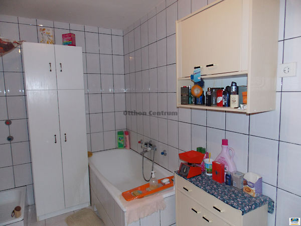 Eladó ház Szombathely, Szőlős 19. kép