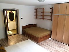 Kiadó lakás Pécs 2. kép