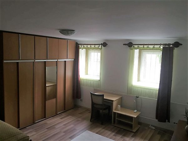 Kiadó lakás Pécs 3. kép