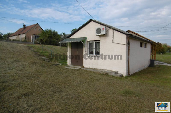 Eladó üzleti Csór 2. kép