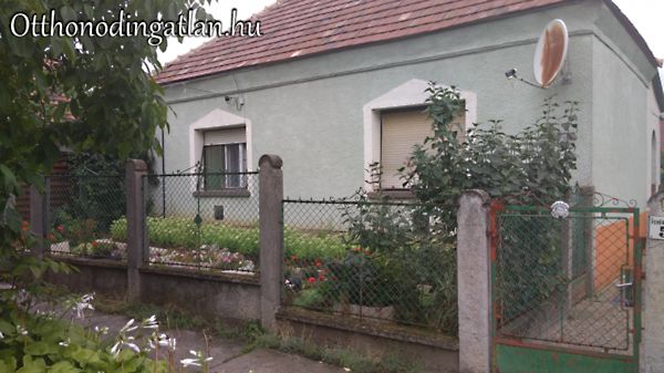//pic01.ingatlannet.hu/ingatlan/2018/8/9/5036012-1.jpg