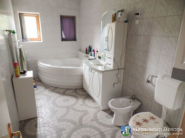Eladó ház Szeged, Újszeged 10. kép