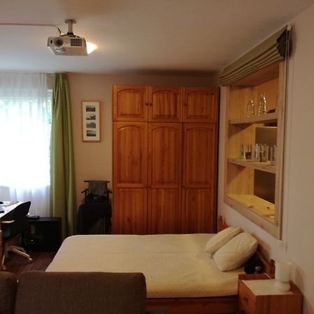 //pic01.ingatlannet.hu/ingatlan/2019/1/10/5181466-1.jpg